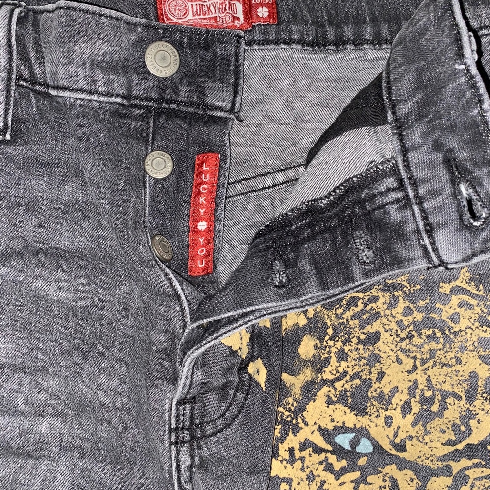 Lucky Brand cut off shorts with tiger